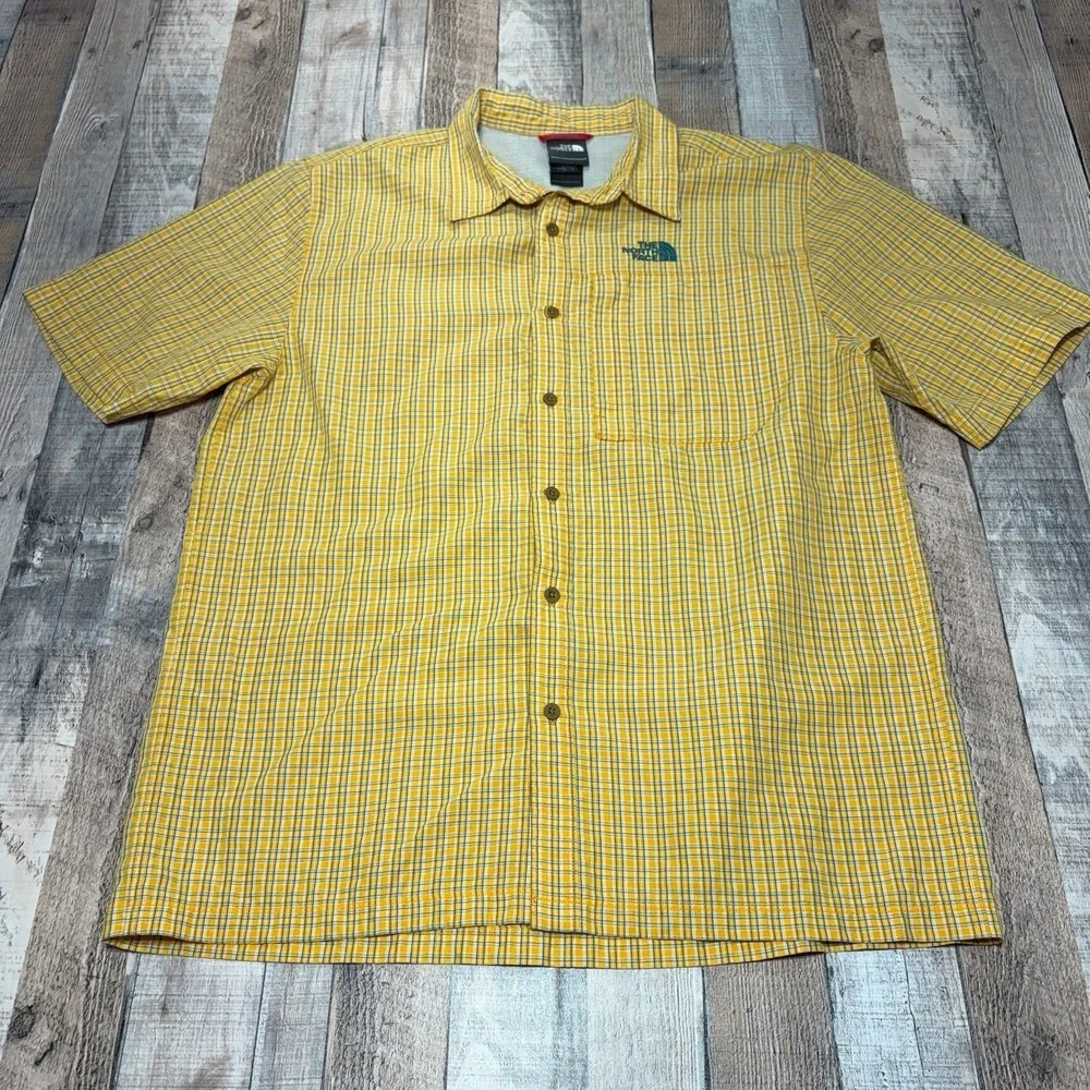 The North Face Button Up Shirt Mens Medium Yellow Plaid Short Sleeve Hiking